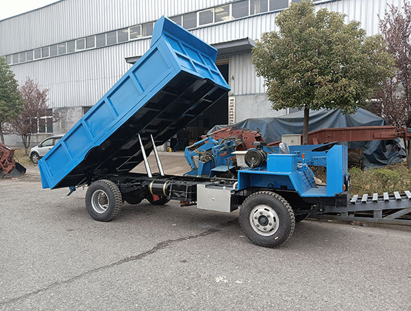 礦用運(yùn)輸車(chē)